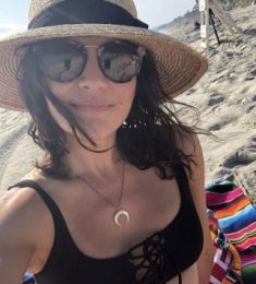 Charlotte, 37 years old, 女同性恋 / 男同性恋, 女士, Paris, France